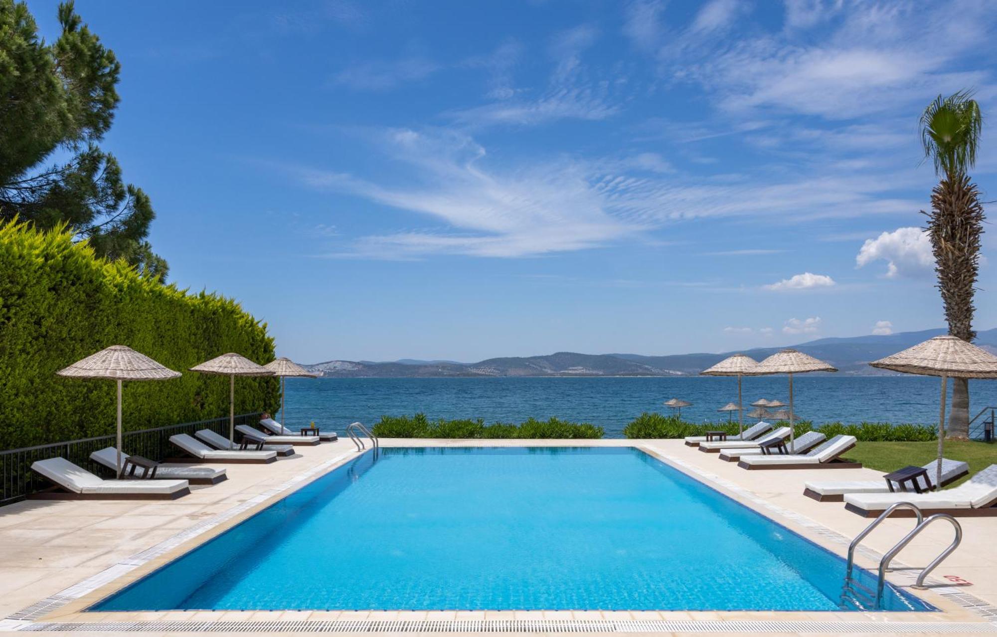 Med-Inn Hotel Gulluk Esterno foto