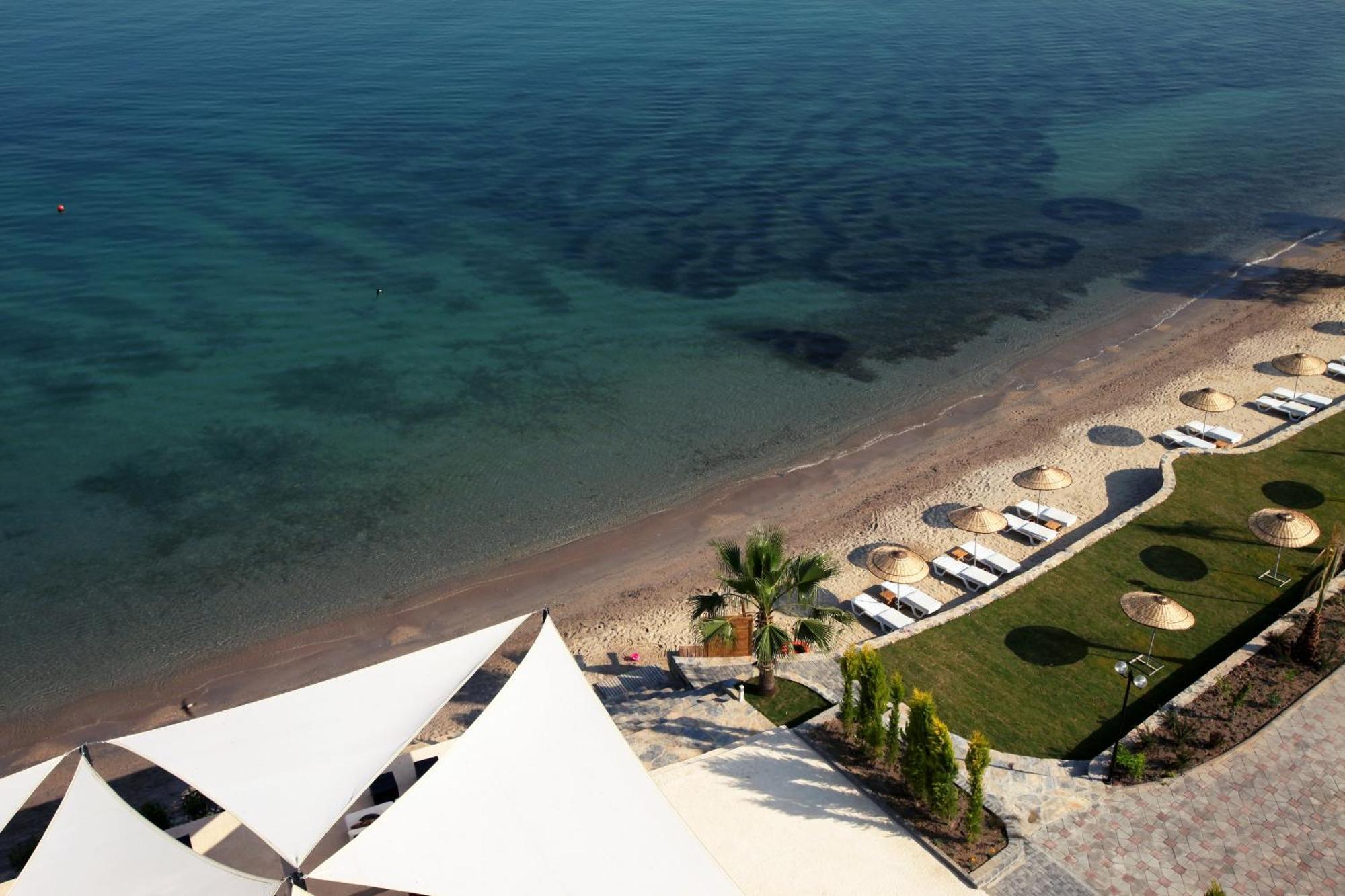 Med-Inn Hotel Gulluk Esterno foto